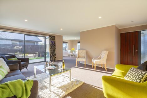 Photo of property in 9 Angelina Way, Kelvin Grove, Palmerston North, 4414