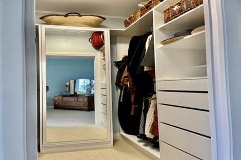 Photo of property in 58 Glen Road, Kelburn, Wellington, 6012