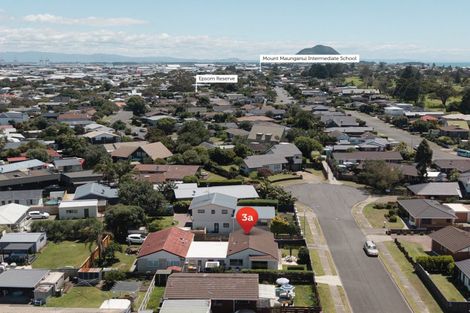 Photo of property in 3a Compton Place, Mount Maunganui, 3116