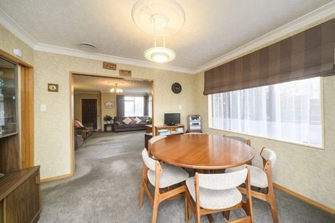 Photo of property in 73 Wood Street, Takaro, Palmerston North, 4410