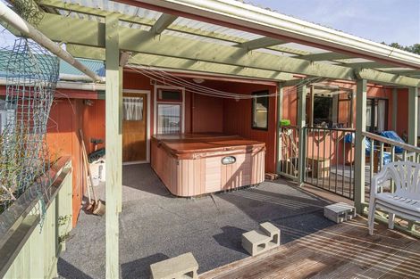 Photo of property in 158 Mokomoko Road, Omaui, Invercargill, 9877