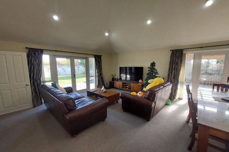 Photo of property in 10 Mcmahon Drive, Aidanfield, Christchurch, 8025