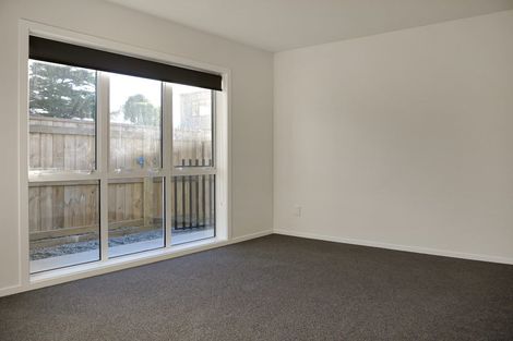 Photo of property in 13-15 Gillespie Street, Taita, Lower Hutt, 5011