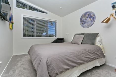 Photo of property in 63 Sycamore Drive, Sunnynook, Auckland, 0620