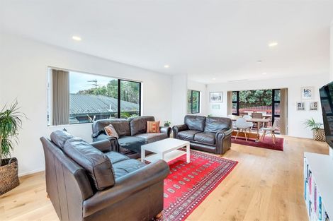 Photo of property in 2/13 Delamare Court, Sunnynook, Auckland, 0632