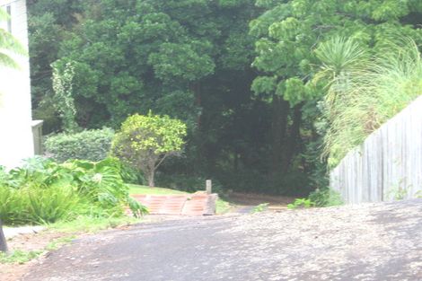 Photo of property in 48 Deuxberry Avenue, Northcote, Auckland, 0627