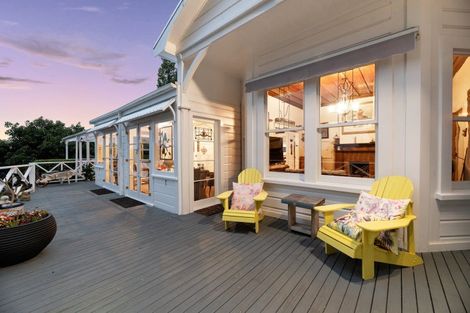 Photo of property in 19 Oliver Road, Eastern Beach, Auckland, 2012