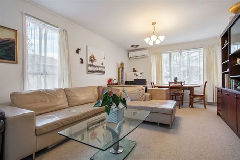 Photo of property in 12 Crispian Place, Weymouth, Auckland, 2103