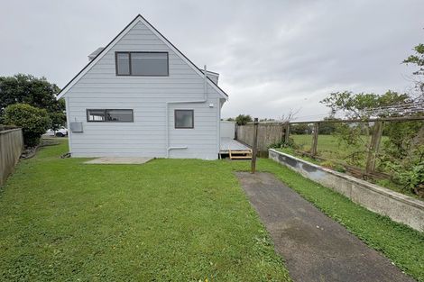 Photo of property in 15b Whitechapel Grove, Stokes Valley, Lower Hutt, 5019