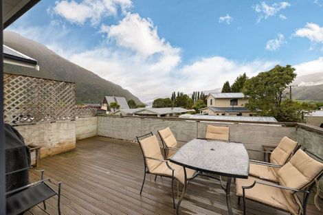 Photo of property in 27 Oxford Street, Kingston, Athol, 9793