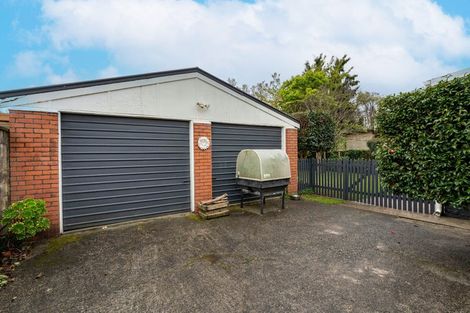 Photo of property in 16 Kensington Place, Fairfield, Hamilton, 3214