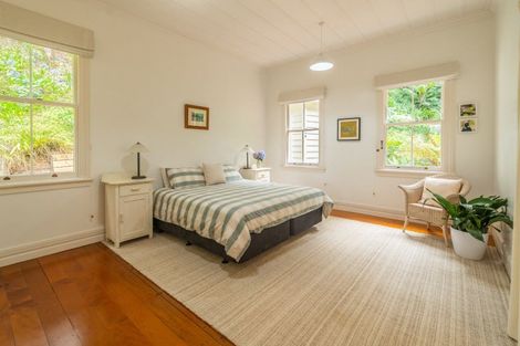Photo of property in 16 Creswell Street, Opua, 0200