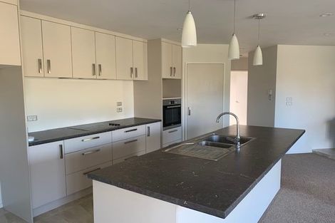 Photo of property in 4 Dundee Close, Darfield, 7510