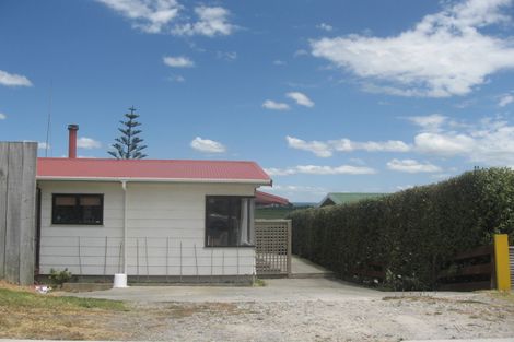 Photo of property in 176 Pukehina Parade, Pukehina, Te Puke, 3189