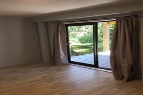 Photo of property in 65 York Street, Picton, 7220