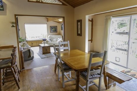 Photo of property in 3 West Road, Kaukapakapa, 0873