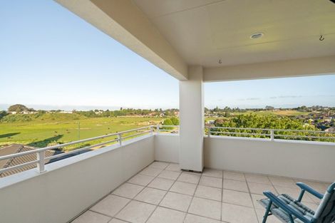 Photo of property in 48 Oxford Street, Te Puke, 3119