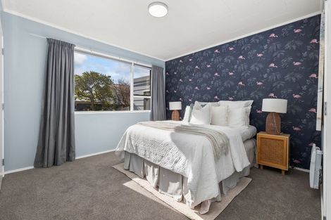 Photo of property in 7b Cypress Grove, Paraparaumu, 5032