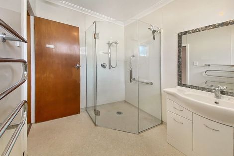 Photo of property in 176 Karaka Street, Castlecliff, Whanganui, 4501