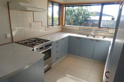 Photo of property in 32 Checketts Avenue, Halswell, Christchurch, 8025