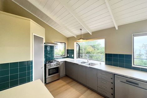 Photo of property in 43 Rosecamp Road, Beach Haven, Auckland, 0626