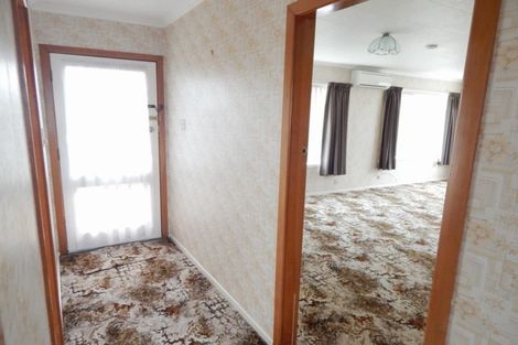 Photo of property in 3 George Street, Eltham, 4322