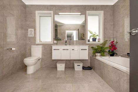 Photo of property in 562 Back Ormond Road, Makauri, Gisborne, 4071