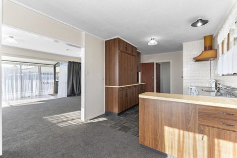 Photo of property in 10b Kauri Street, Inglewood, 4330