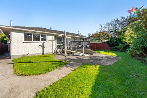 Photo of property in 3 Waddington Drive, Naenae, Lower Hutt, 5011