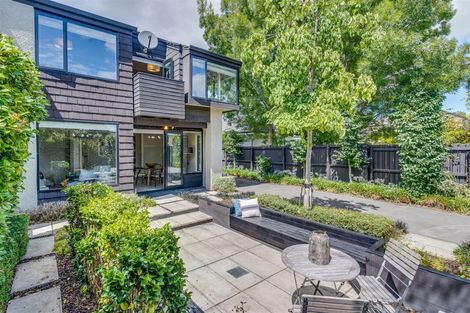 Photo of property in 1/52 Aikmans Road, Merivale, Christchurch, 8014