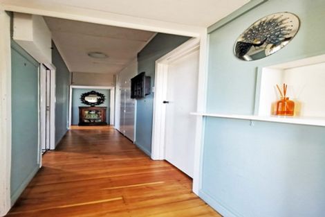 Photo of property in 118 Thackeray Street, Napier South, Napier, 4110