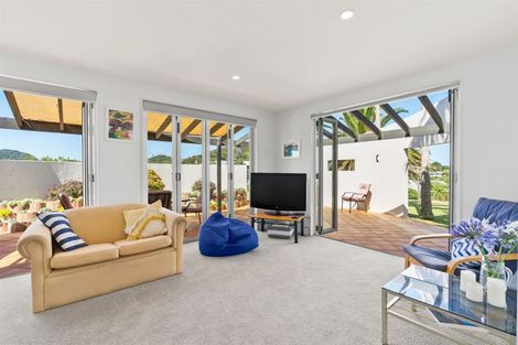 Photo of property in 43 Cullen Street, Mangawhai Heads, Mangawhai, 0505