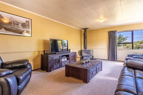 Photo of property in 176 Matai Road, Raumati Beach, Paraparaumu, 5032