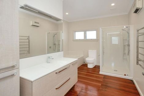 Photo of property in 11 Higgins Street, Marewa, Napier, 4110