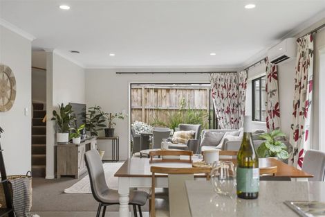 Photo of property in 4 Broadview Place, Howick, Auckland, 2014