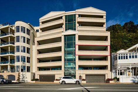 Photo of property in 6/166 Oriental Parade, Oriental Bay, Wellington, 6011