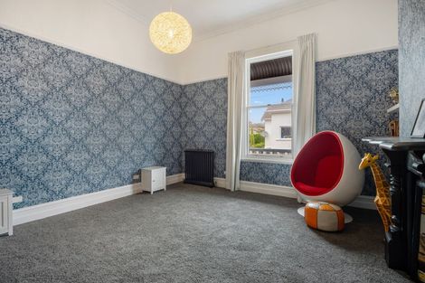 Photo of property in 19 Wharfe Street, South Hill, Oamaru, 9400