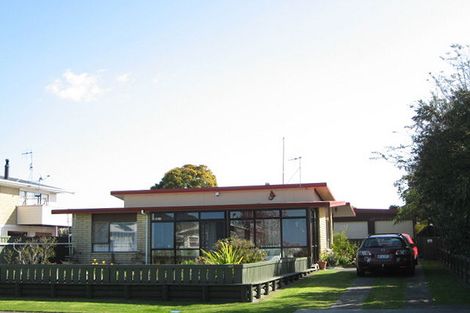 Photo of property in 107 Riverside Drive, Whakatane, 3120