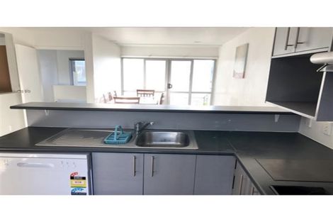 Photo of property in 6e Scotia Place, Auckland Central, Auckland, 1010