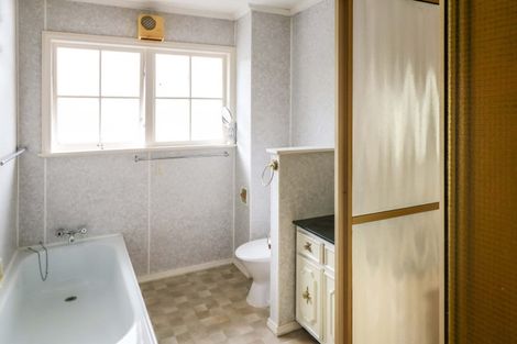 Photo of property in 23 Saint Columbans Grove, Boulcott, Lower Hutt, 5010