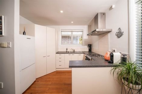 Photo of property in 4 Roswell Place, Islington, Christchurch, 8042