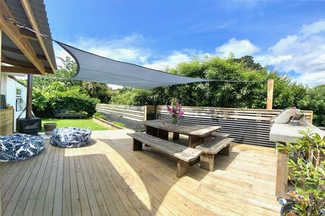 Photo of property in 17 Forest Road, Raumati South, Paraparaumu, 5032