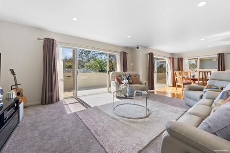 Photo of property in 63a Godley Road, Green Bay, Auckland, 0604