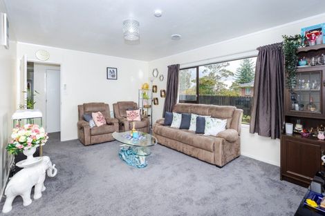 Photo of property in 16 Leather Street, Huntly, 3700