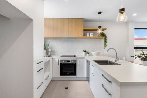 Photo of property in 2/40 Hastings Street West, Sydenham, Christchurch, 8023