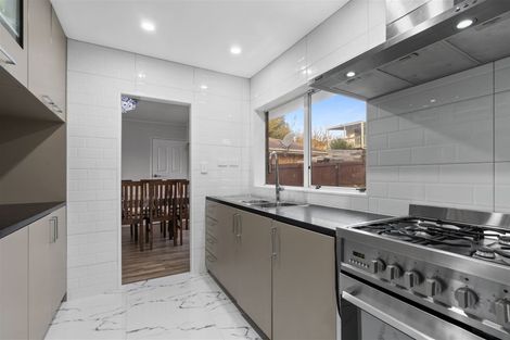 Photo of property in 3 Aspiring Avenue, Clover Park, Auckland, 2019