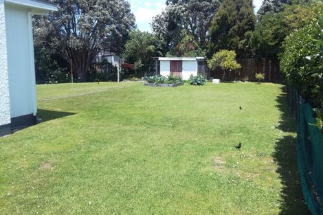 Photo of property in 62 Gisborne Terrace, Opunake, 4616