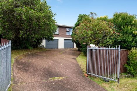Photo of property in 56 Woodford Avenue, Henderson, Auckland, 0610