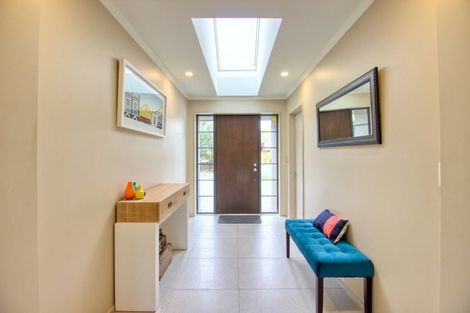 Photo of property in 19 Garforth Green, Halswell, Christchurch, 8025