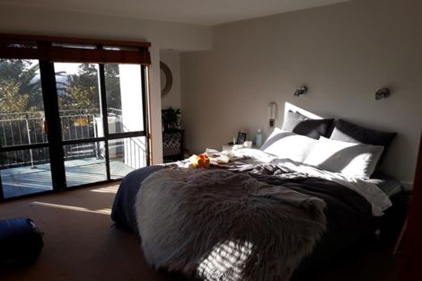 Photo of property in 8 Dalefield Drive, Cashmere, Christchurch, 8022